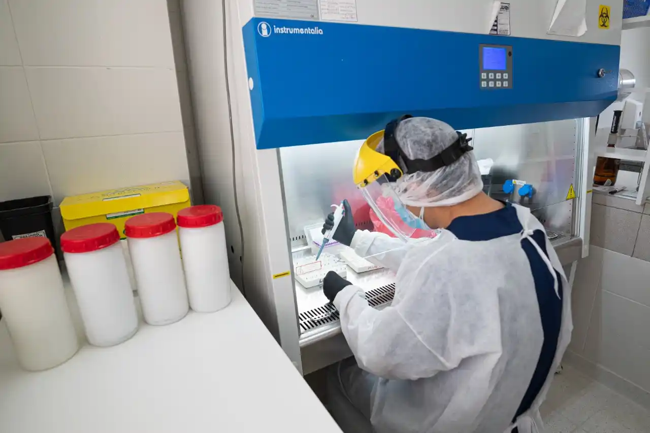 laboratorio hospital centenario