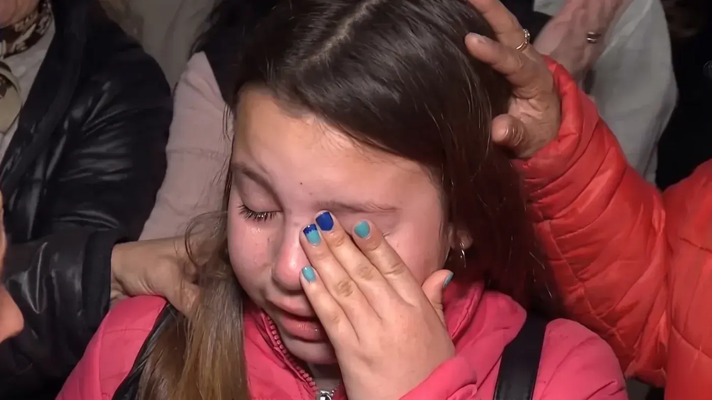 El desgarrador testimonio de una nena en la marcha por los perros envenenados de Bolívar: "Era mi único amigo"