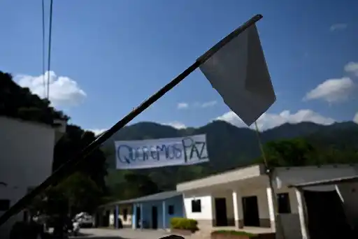 Colombia MILITARIZA la frontera con Venezuela: moviliza más de 9.000 efectivos por violencia en CATATUMBO