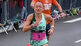 La atleta finalizó quinta en el Maratón Internacional de Porto Alegre, Brasil.