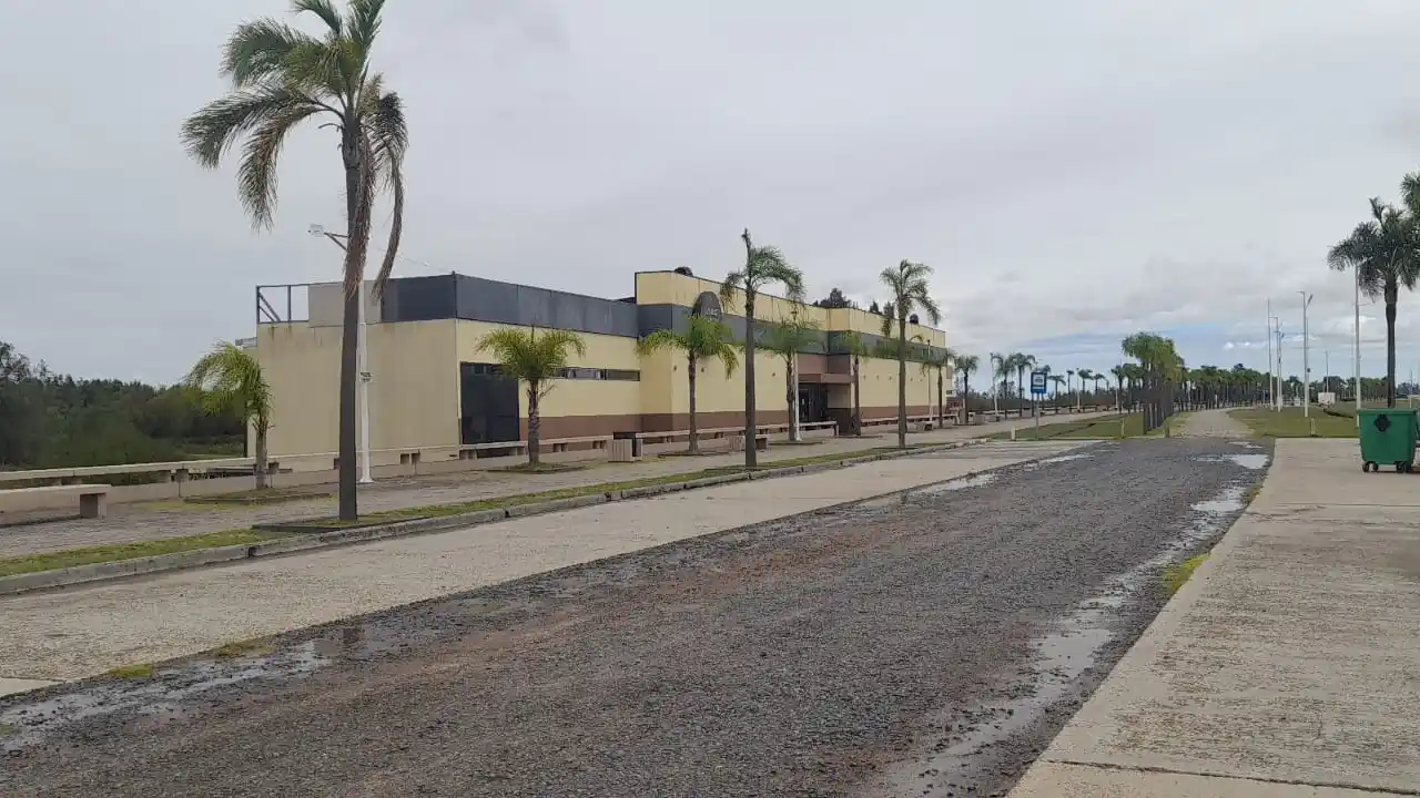 Llaman a concurso de ideas para la puesta en valor del Predio Parador 2 y su playa