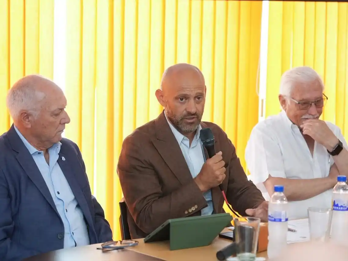 El anuncio estuvo a cargo del ministro de Producción Gustavo Puccini.