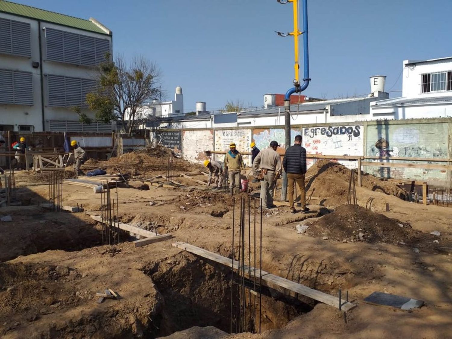 Avanzan con las obras de ampliación y refacción de la Escuela Secundaria 2