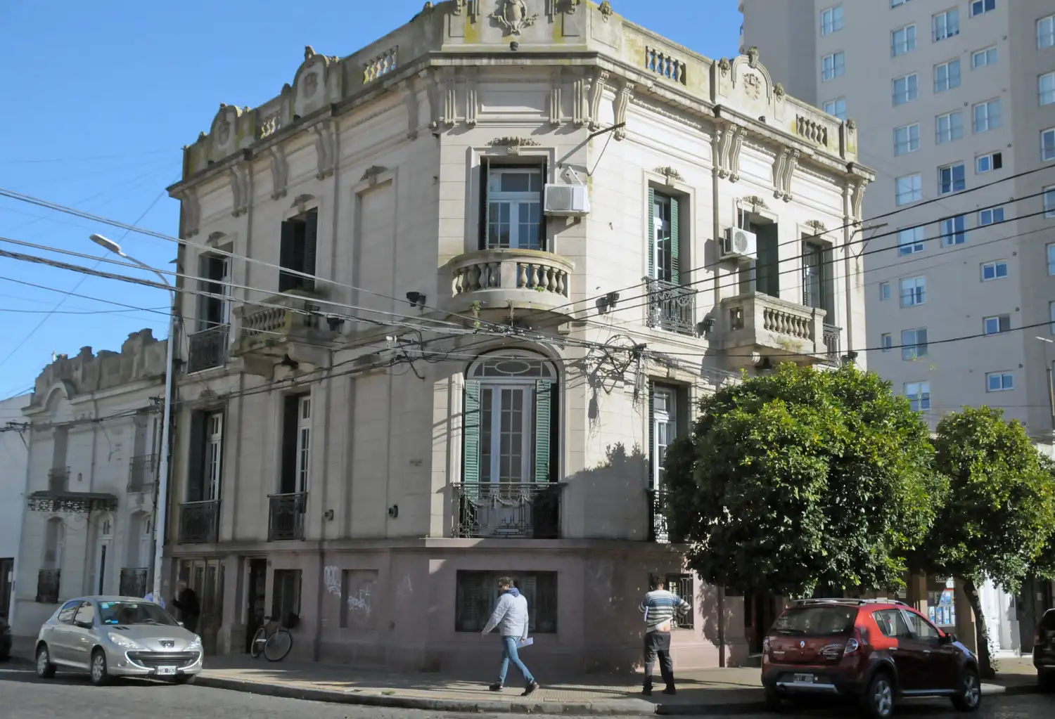 El Consejo Escolar.
