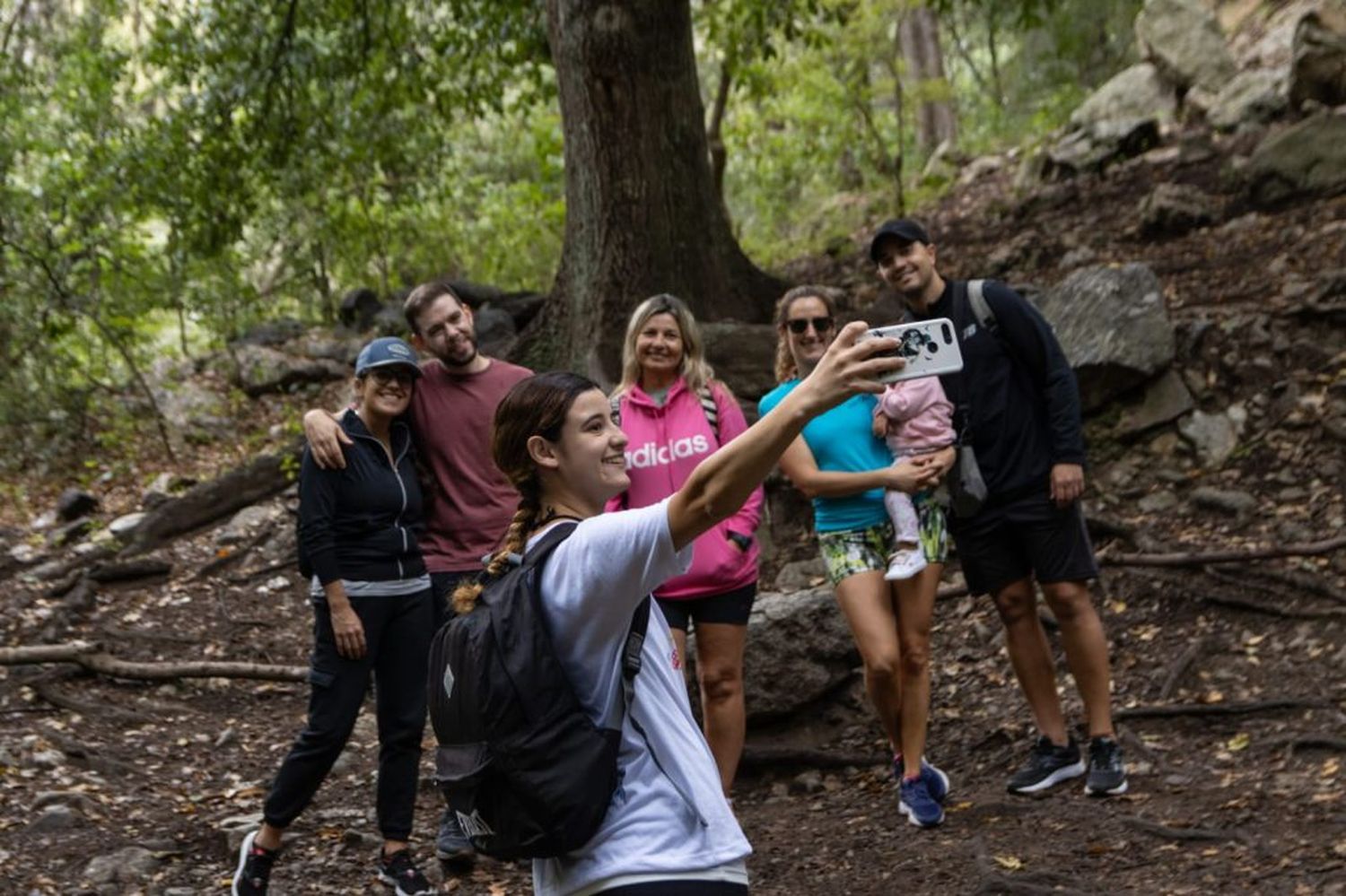 Los turistas argentinos se mueven en grandes números durante los fines de semana largos.