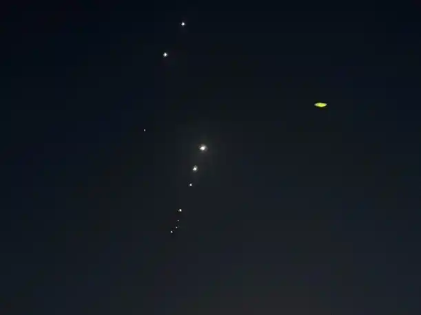 Misiles iraníes en el cielo qatarí.