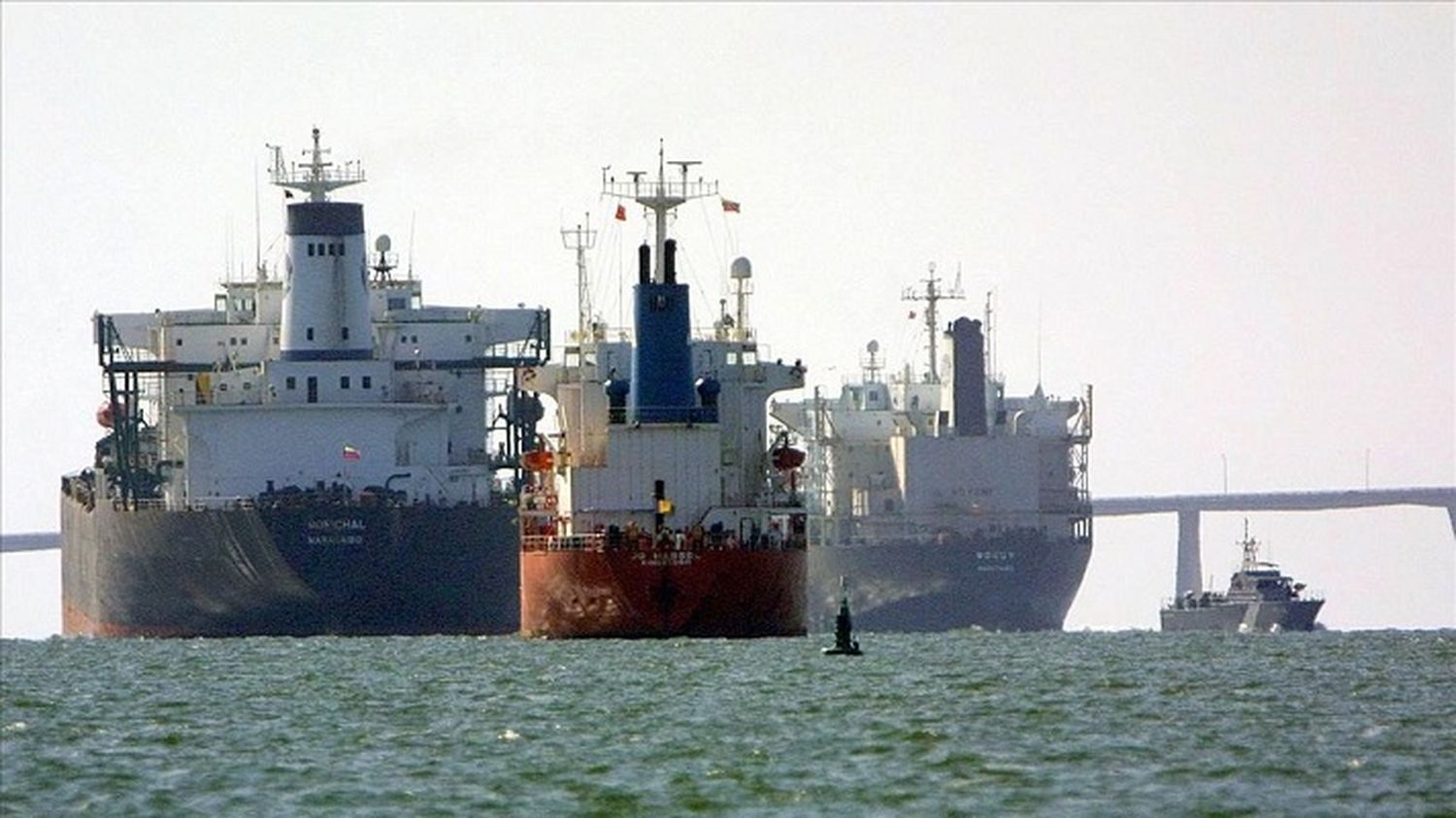 CHINA USA «TRUCOS» para vender petróleo venezolano y evadir las sanciones de EE.UU.