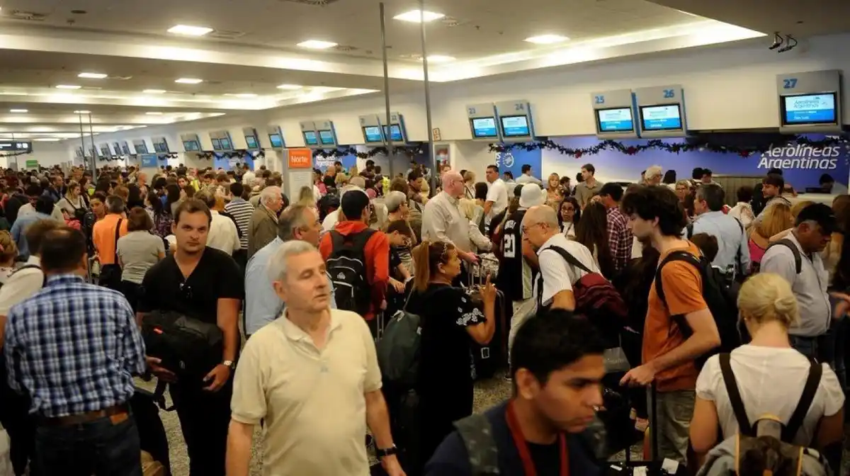 Dictan conciliación obligatoria en el conflicto de LATAM