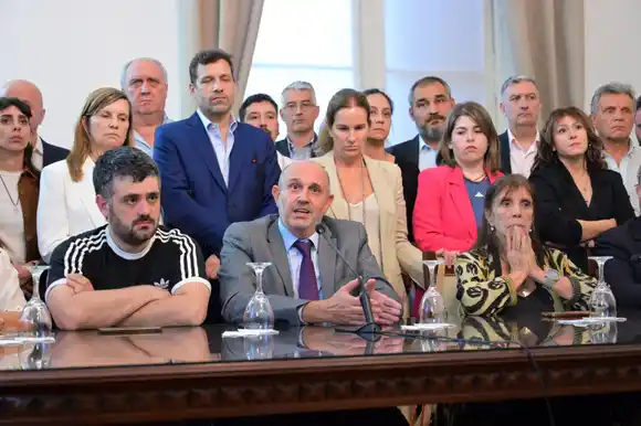 "Acercar posiciones e insistir con el diálogo": los legisladores de UxP confirmaron una mesa de trabajo con la oposición