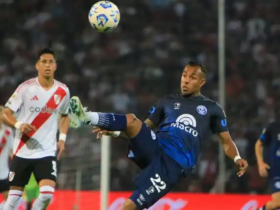 River e Independiente Rivadavia jugarán la semifinal en el estadio Kempes