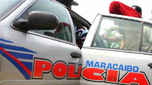 Funcionarios de Polimaracaibo piden su baja para irse por la selva del Darién, y la alcaldía lo sufre