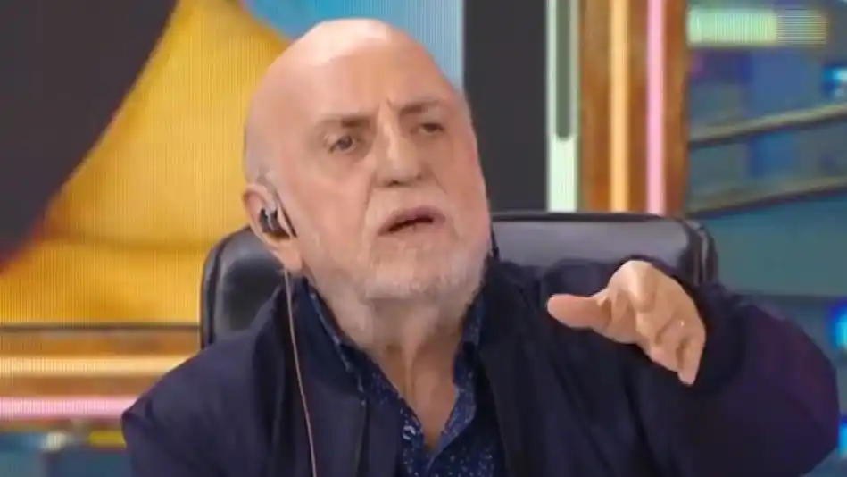 El periodista deportivo lanzó polémicas frases sobre el debut de Morena Beltrán como comentarista