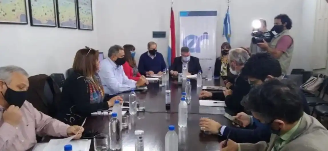 El Gobierno ofreció un 10% de aumento para octubre a trabajadores de ATE y UPCN