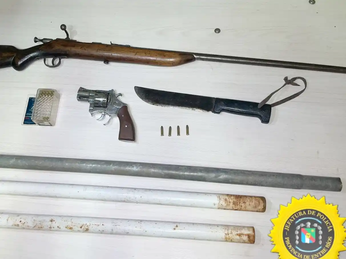 Secuestran armas de fuego y municiones en allanamientos