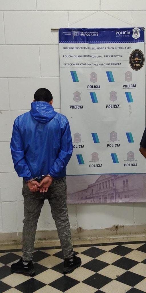 Aprehendido por desobedecer una medida de acercamiento hacia una mujer