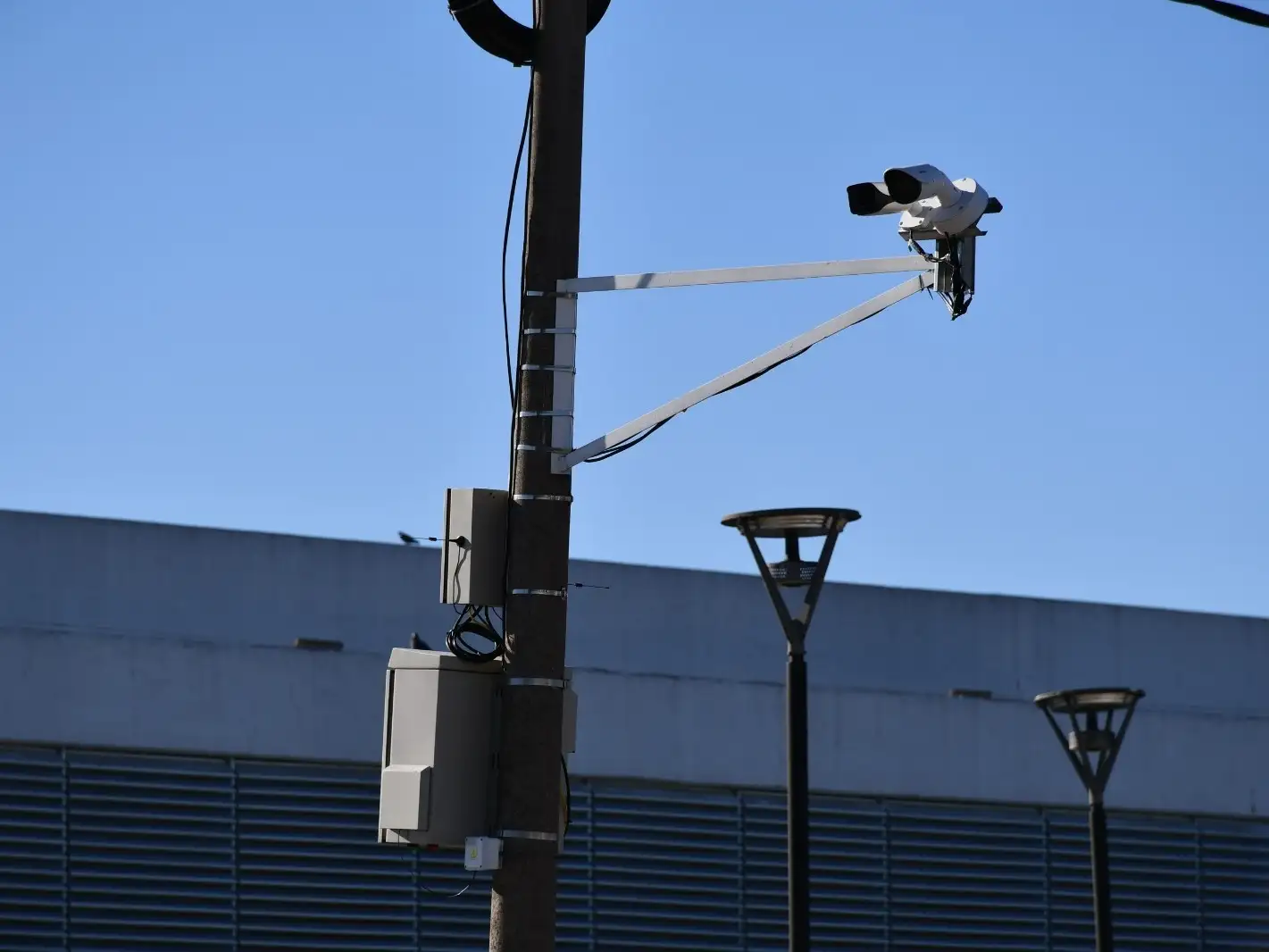 Imagen de la cámara instalada en la esquina de Santa Fe y Brown-Espora. Foto: MVT