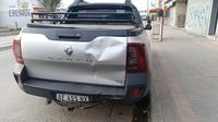 Una moto chocó contra un auto estacionado sumando el tercer accidente del día