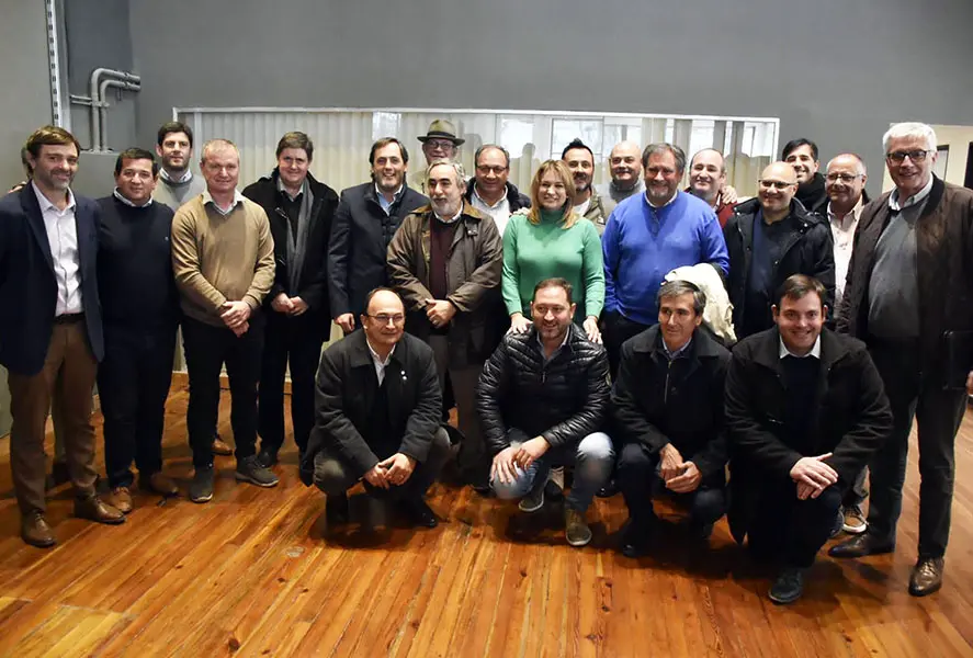 El intendente Miguel Gargaglione en el Foro de Intendentes Radicales