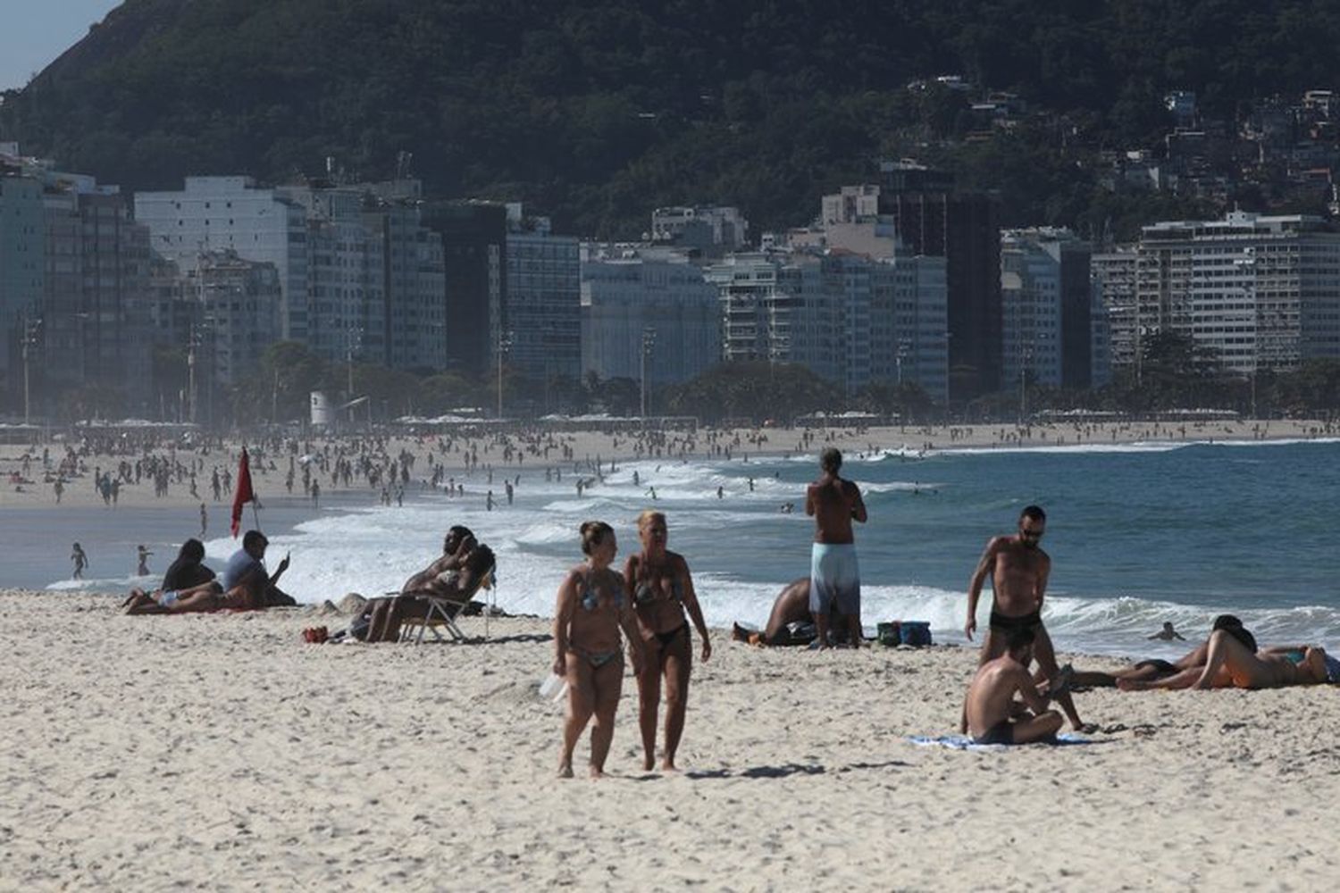 Verano 2021: qué hacer con las reservas de pasajes y hoteles si se cierra la frontera con Brasil