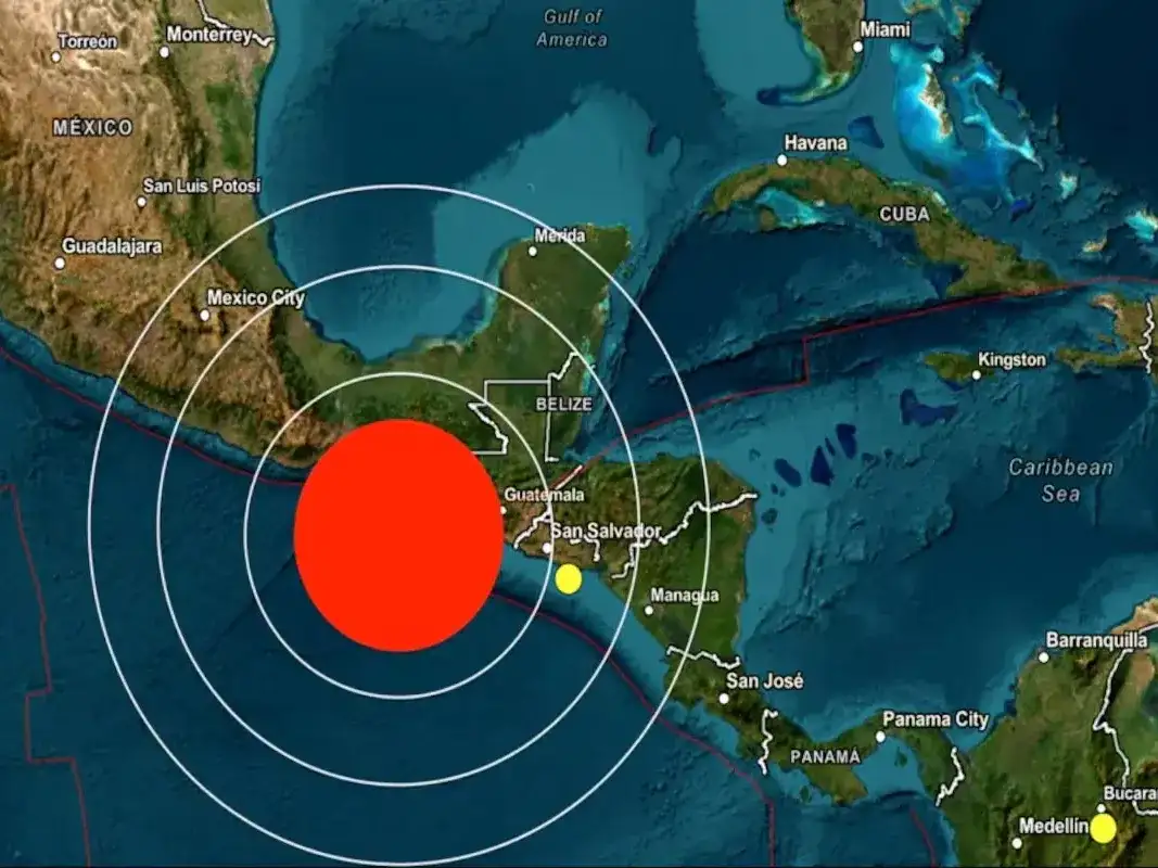 Un sismo de magnitud 7,4 sacudió México y parte de Centroamérica