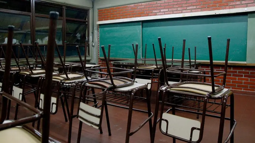 Según los gremios docentes, en la primera jornada de paro hubo una adhesión del 93%