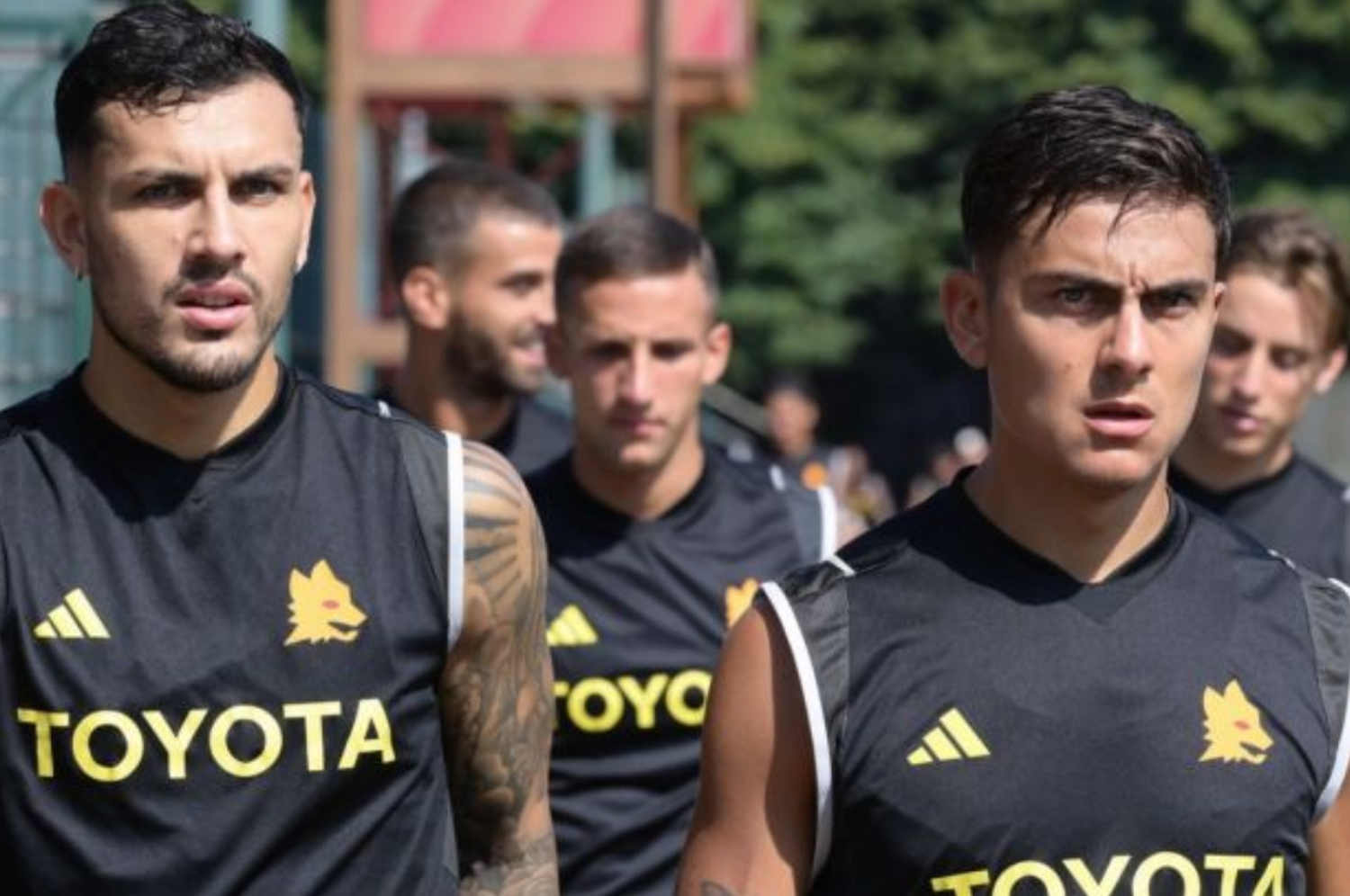 Los argentinos campeones del mundo, Paulo Dybala y Leandro Paredes.