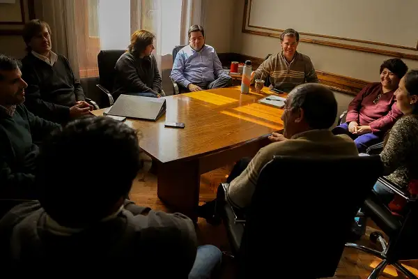 Tras las críticas de los trabajadores, Piaggio confirmó el préstamo al AGOS 