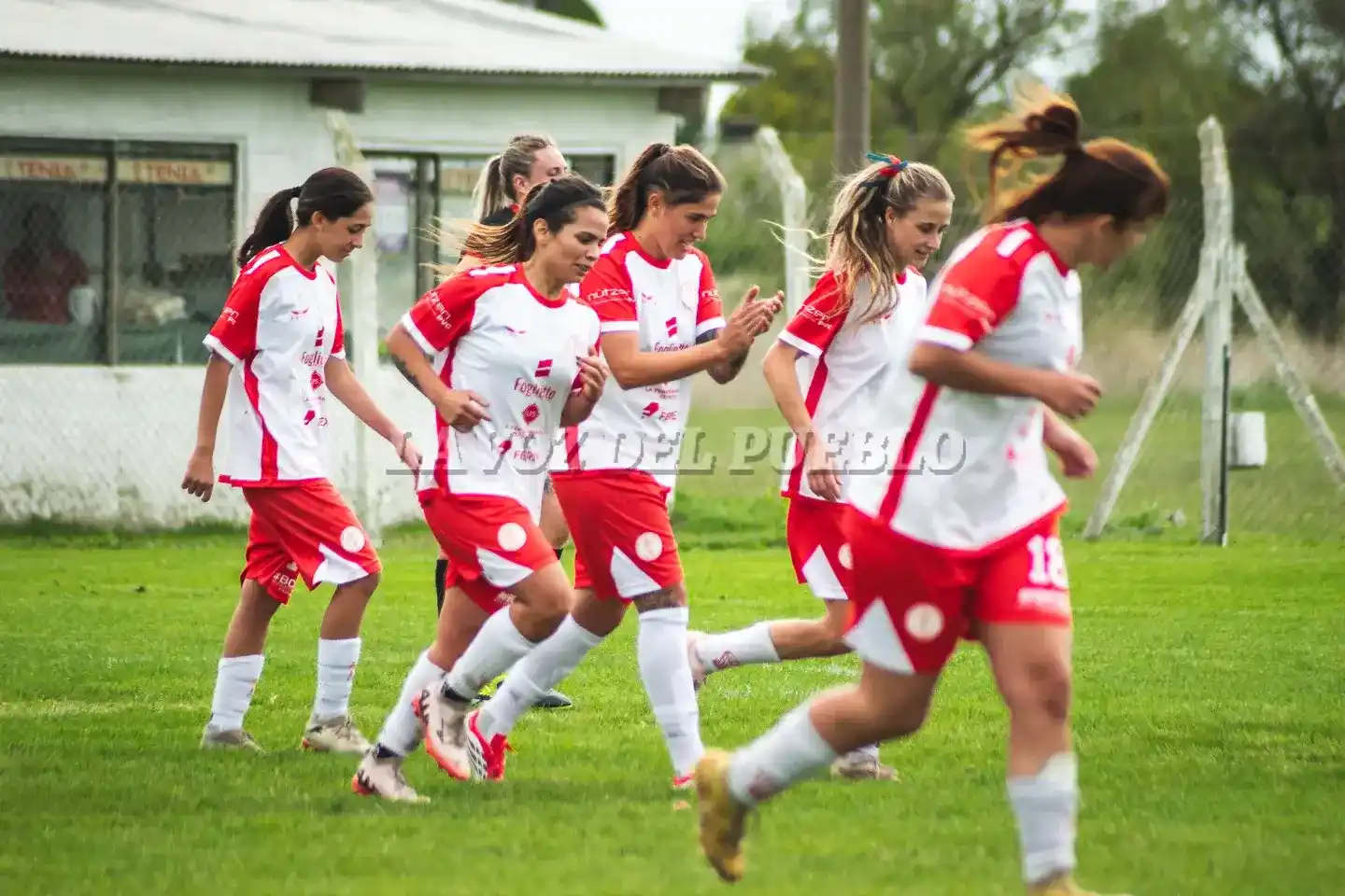 Huracán sigue liderando en el Femenino (Archivo)