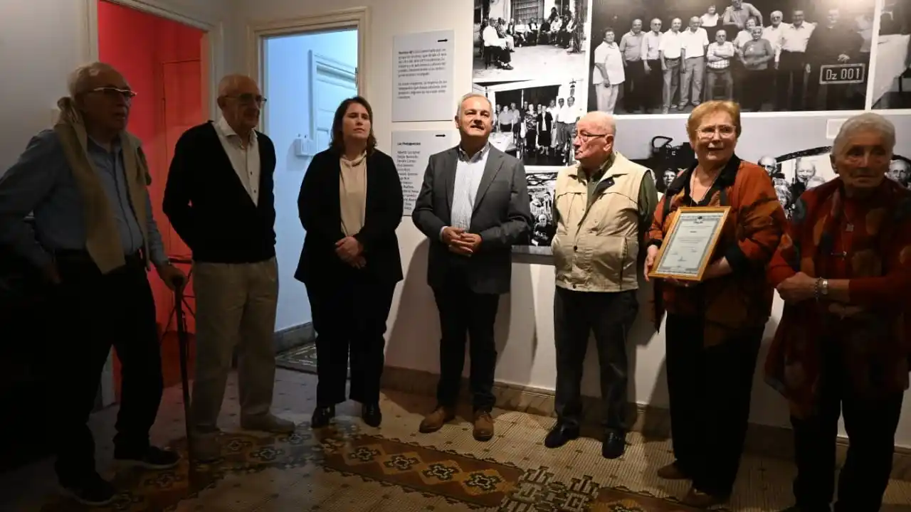 Reconocimiento a la Casa Viva y entrega de fondoss a escuela La Inmaculada