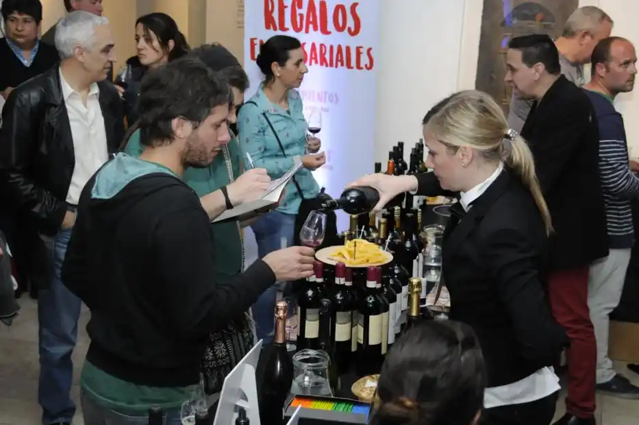 Con más bodegas, comenzó la séptima edición de Expovinos