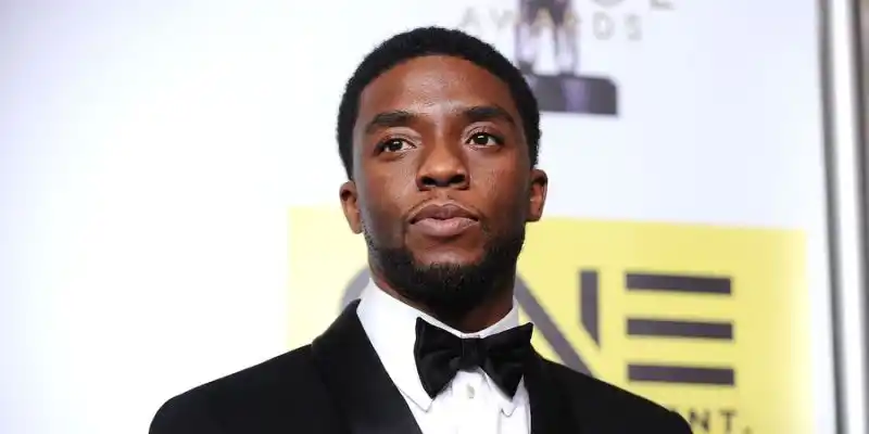 Trino en cuenta de Chadwick Boseman rompe récord Guinness