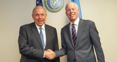 Anuncian que el país se suma como socio contribuyente de un programa nuclear de Estados Unidos