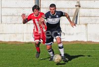 El campeón debutó con triunfo sobre Gimnasia