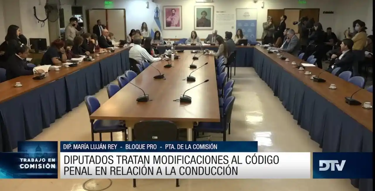 Con madres del dolor, comenzó a debatirse el proyecto que modifica el código penal en relación a las carreras ilegales