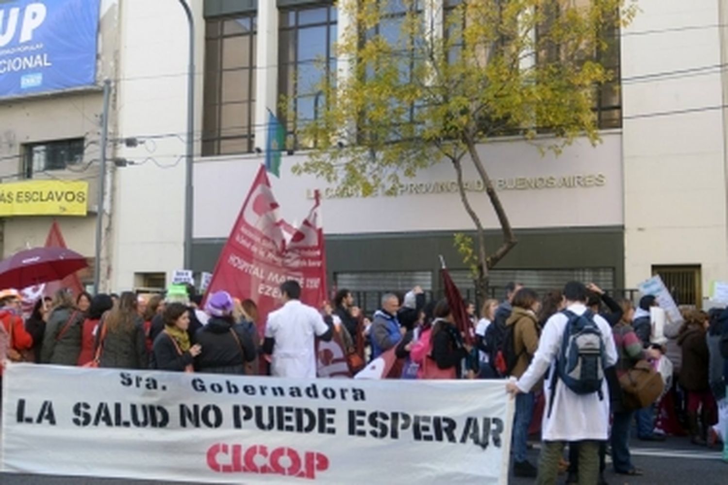 Médicos bonaerenses vuelven al paro el jueves