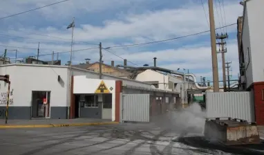 Tragedia en Metalúrgica Tandil: Continúan en grave estado los dos obreros internados