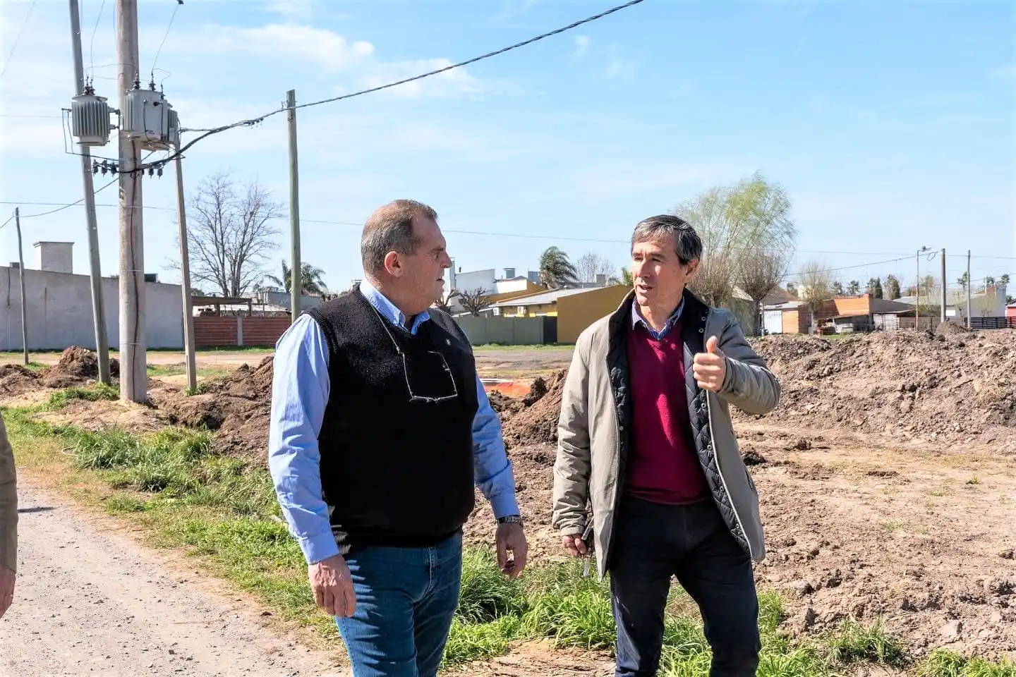 Santiago Dos Santos visitó Lezama: “Una administración austera y ordenada puede encarar grandes transformaciones”