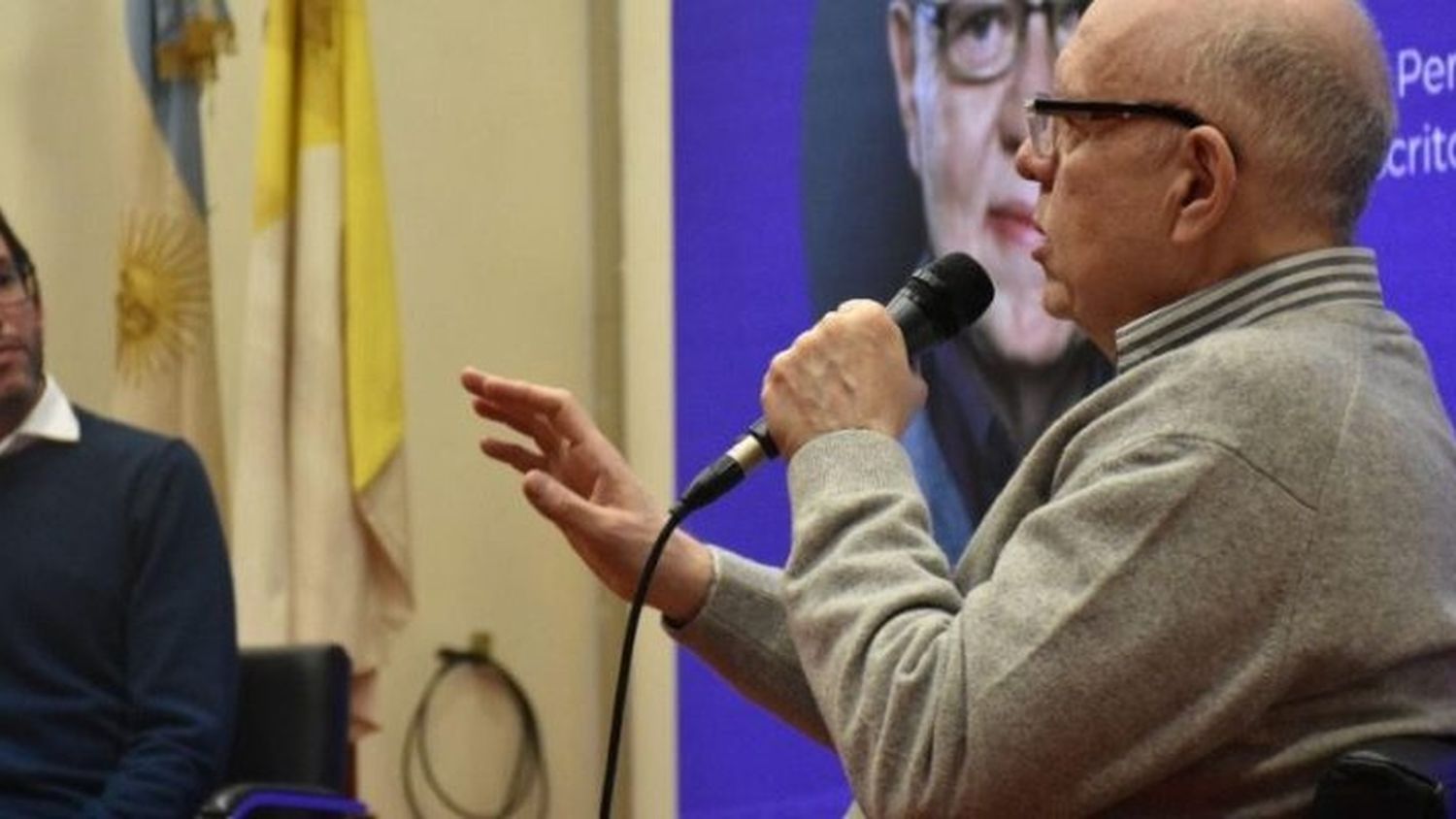 Jorge Fernández Díaz durante el XIII Encuentro del Consejo Latinoamericano de Acreditación de la Educación en Periodismo y Comunicación (CLAEP)