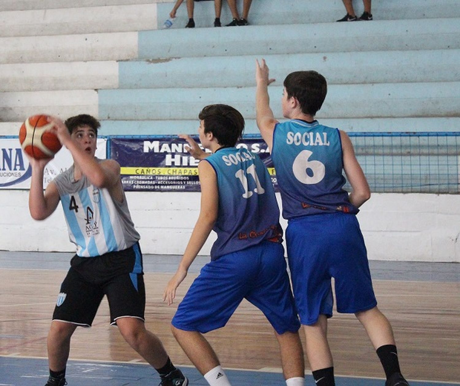 Tripletes de Central Entrerriano y Juventud Unida por la cuarta de la Liga de Formativas