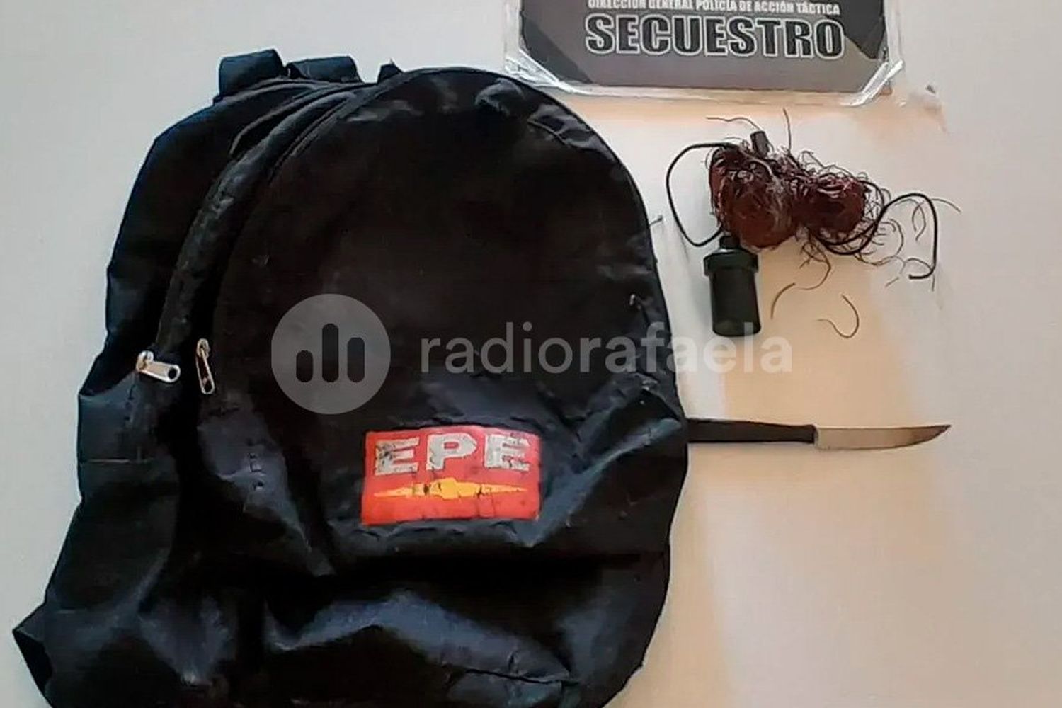 No puede ser: detuvieron, nuevamente, al hombre embestido en el predio de "Peña" robando cables