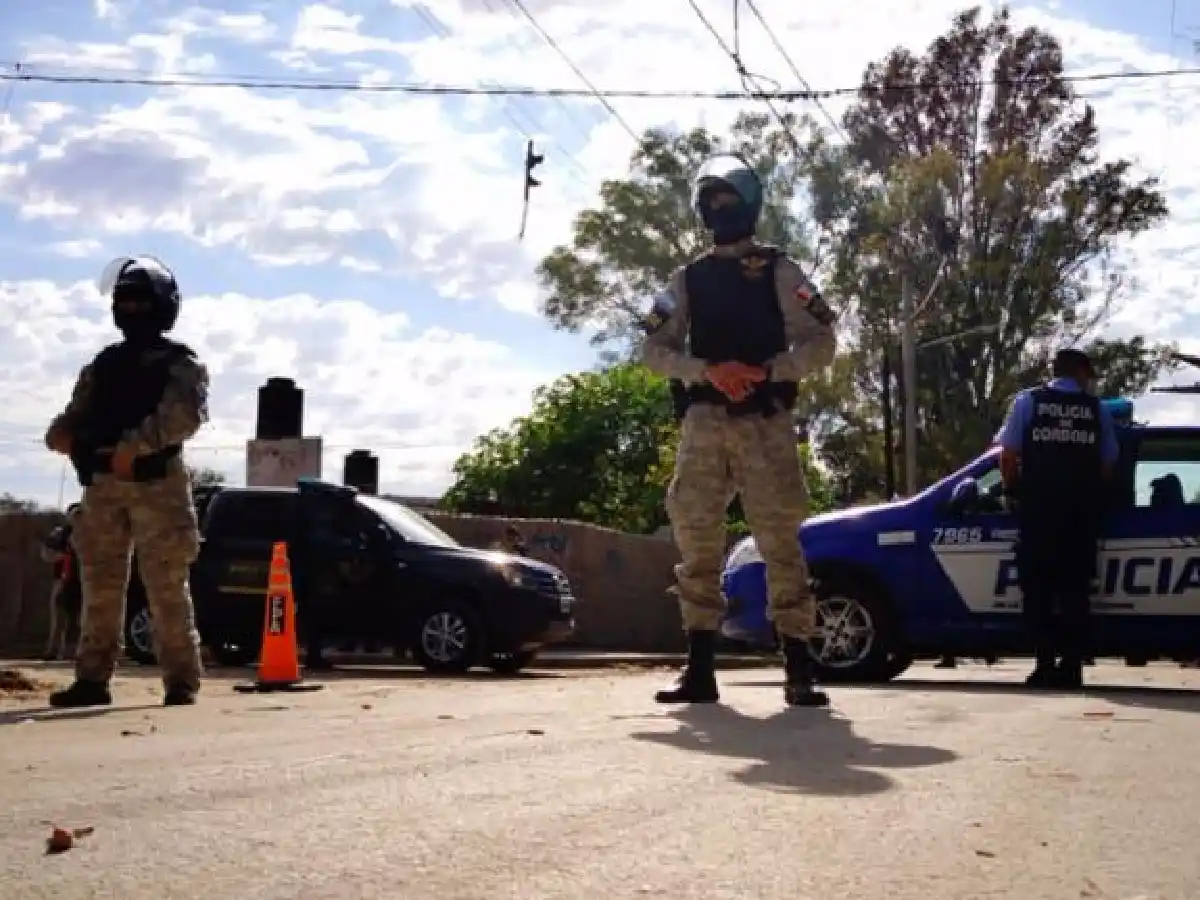 Detienen a 7 integrantes de la banda de "El Tuerto" Cacho