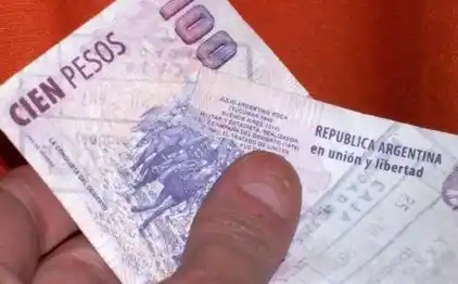 Alertan a vecinos de Chivilcoy por circulación de billetes de $100 falsos