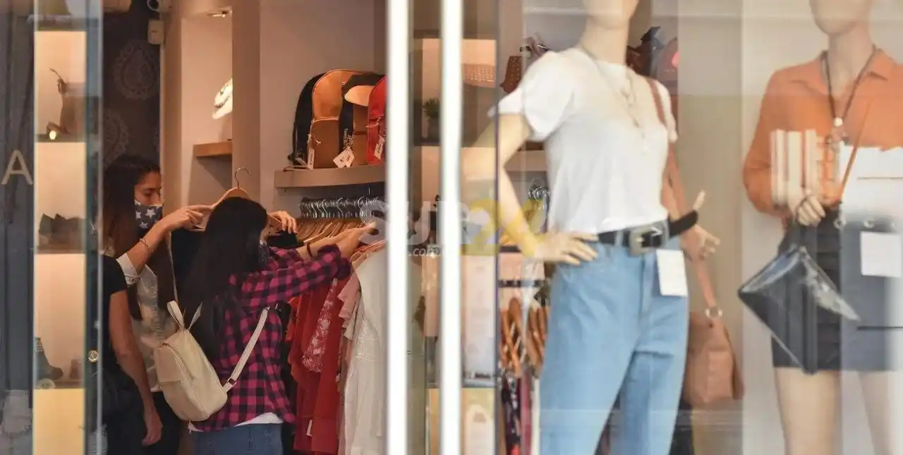 Indumentaria, uno de los pocos rubros que registró alza en comparación con el mismo mes del año pasado.