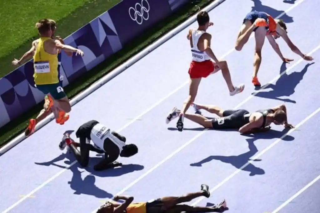 El incidente añadió tensión y rivalidad a la serie de clasificación de los 5000 metros.