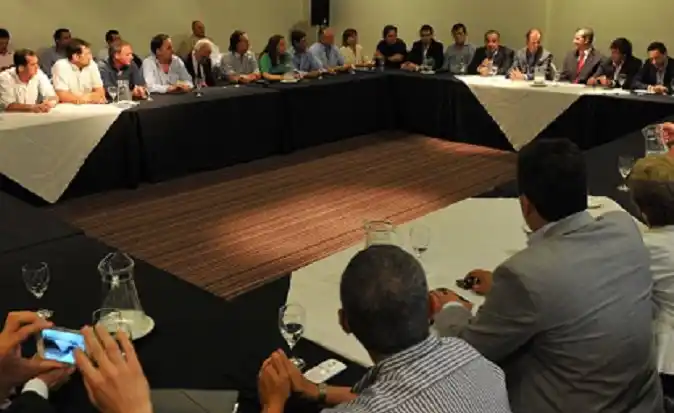 Intendentes del PJ también reclaman la ley de endeudamiento