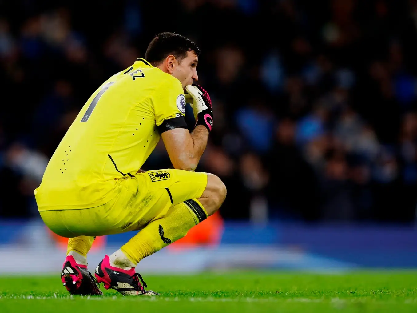 El Aston Villa del Dibu Martínez quedó fuera de la Champions