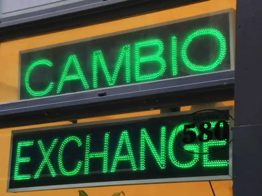 Dura sanción del Banco Central: multa millonaria y cierre para una casa de cambio