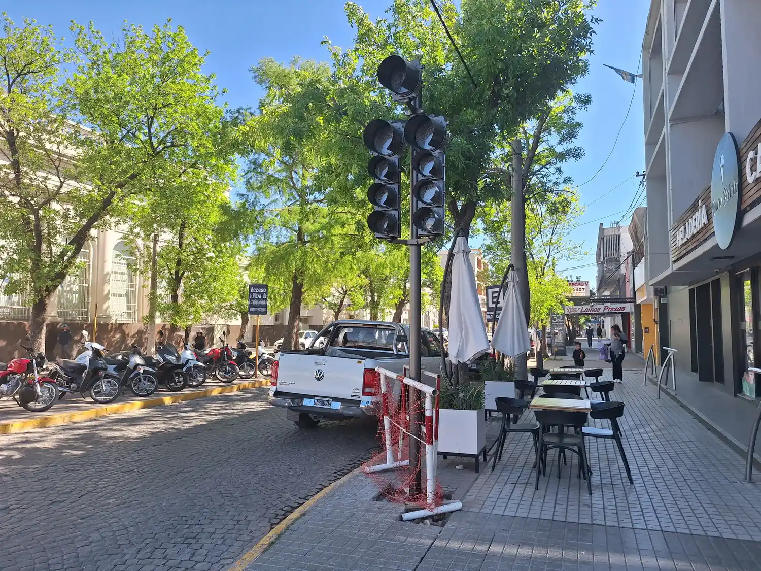 semáforos apertura de Libertador