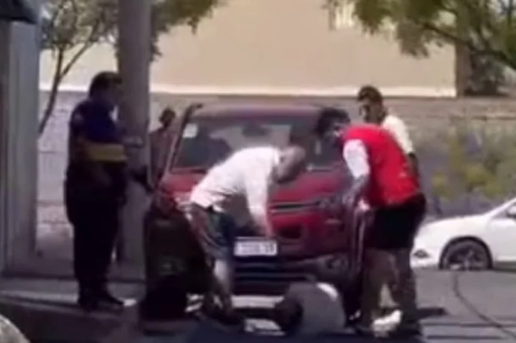 Hay cinco personas bajo arresto