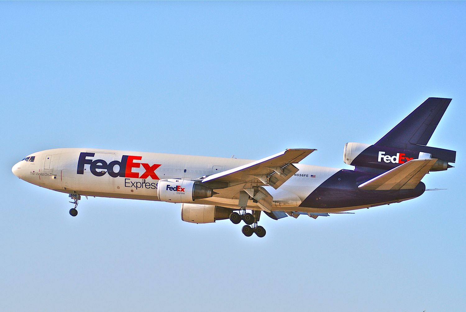 El último y raro MD-10 de Fedex realiza el vuelo que marca el fin de su vida